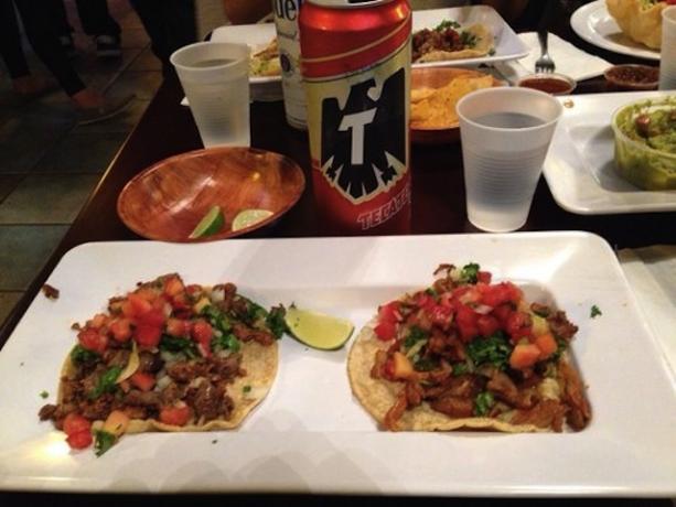 ถนน taco_tacos_haight ถนน travis j ผ่าน yelp