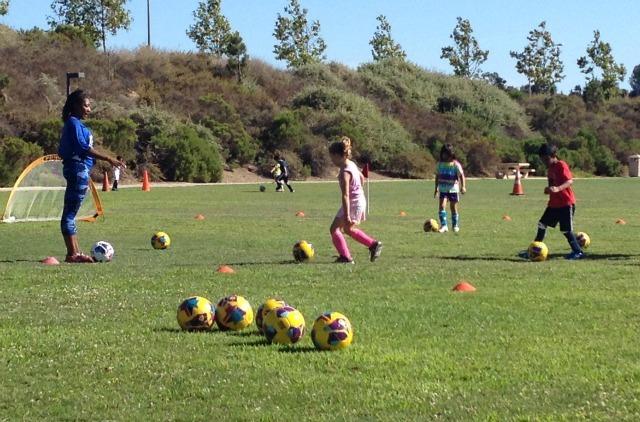 Kinder lieben Fußball