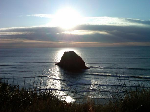 Haystack Rock Cannon Beach-danebrian-flickr